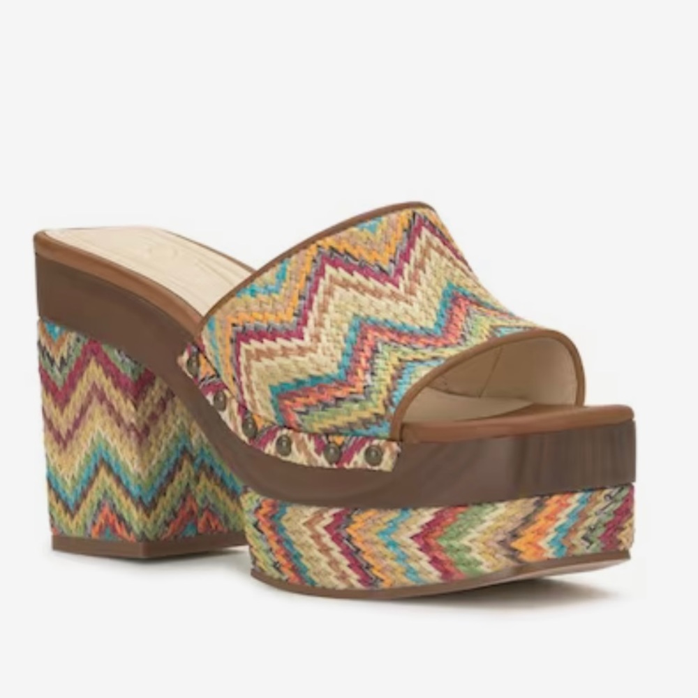 Jessica Simpson Charlete Platform Sandals NWT and box, brand new never worn